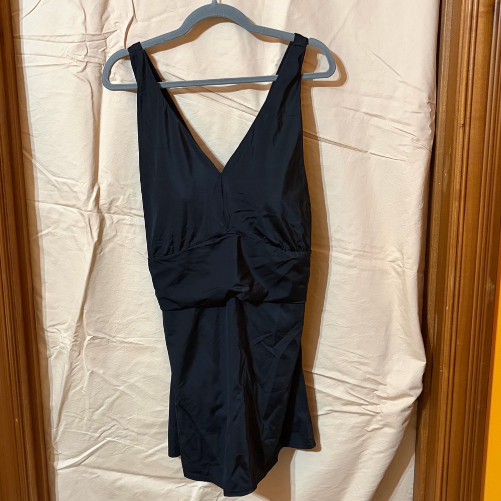 Lands' End Black Women's Swim One Piece